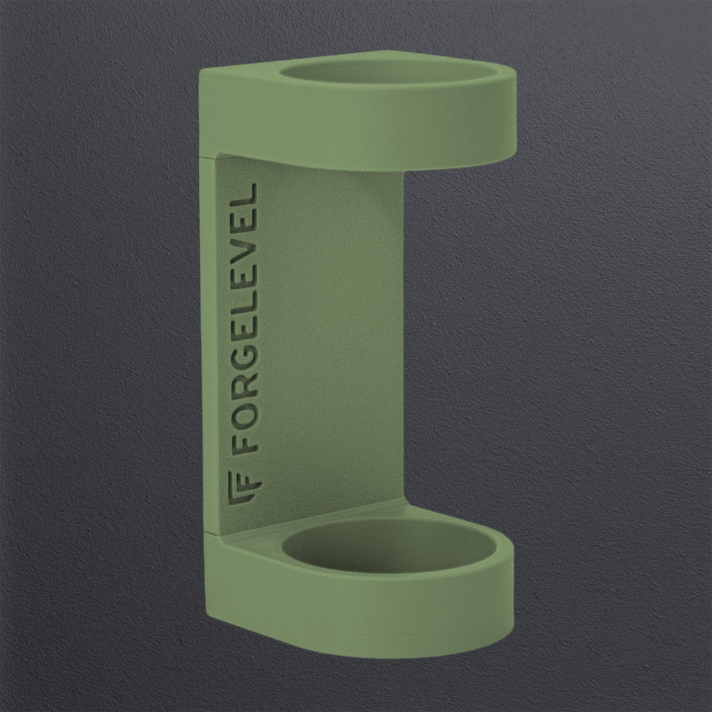 Produktbild Schalldämpferhalter L in olive, mit dunklem Hintergrund